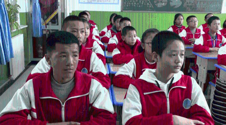 【中崎】华中事务所供 日本SMC带导杆薄型气缸MGPM12-10Z机床加工用